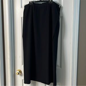 Elegant Black Women's Skirt